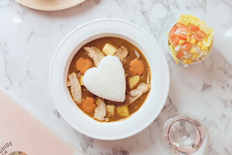 phần cơm cà ri nhật